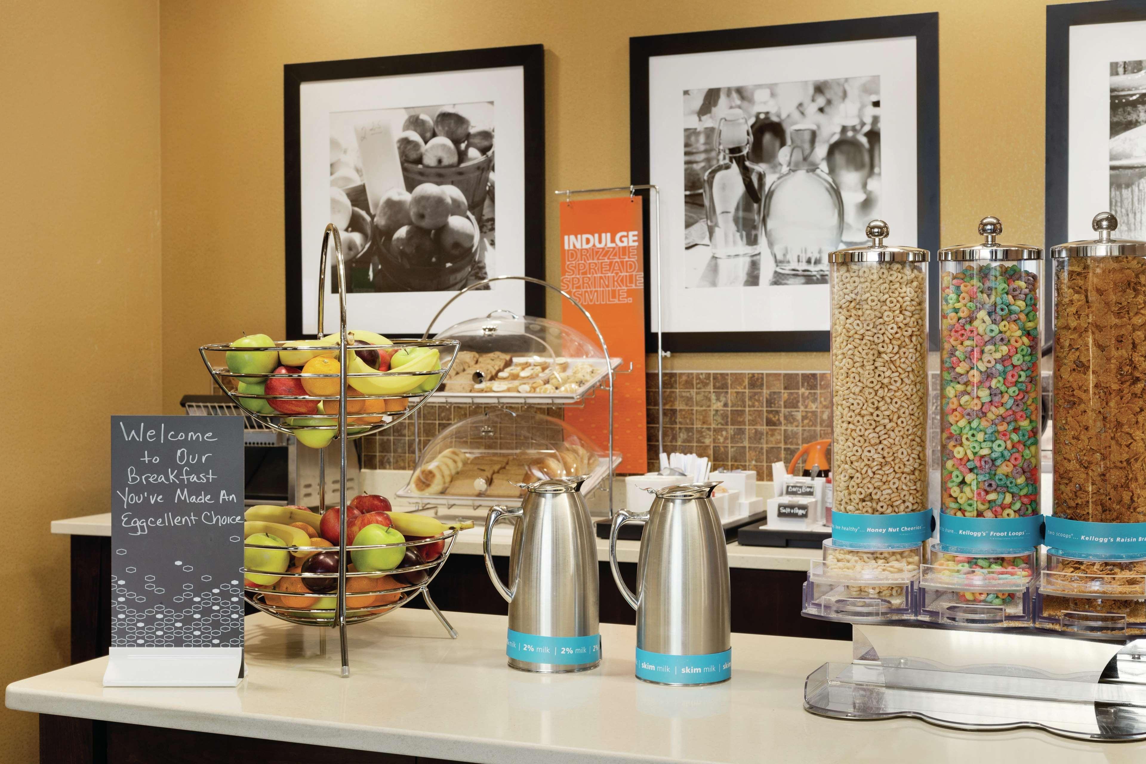 Hampton Inn, St. Albans Vt מראה חיצוני תמונה